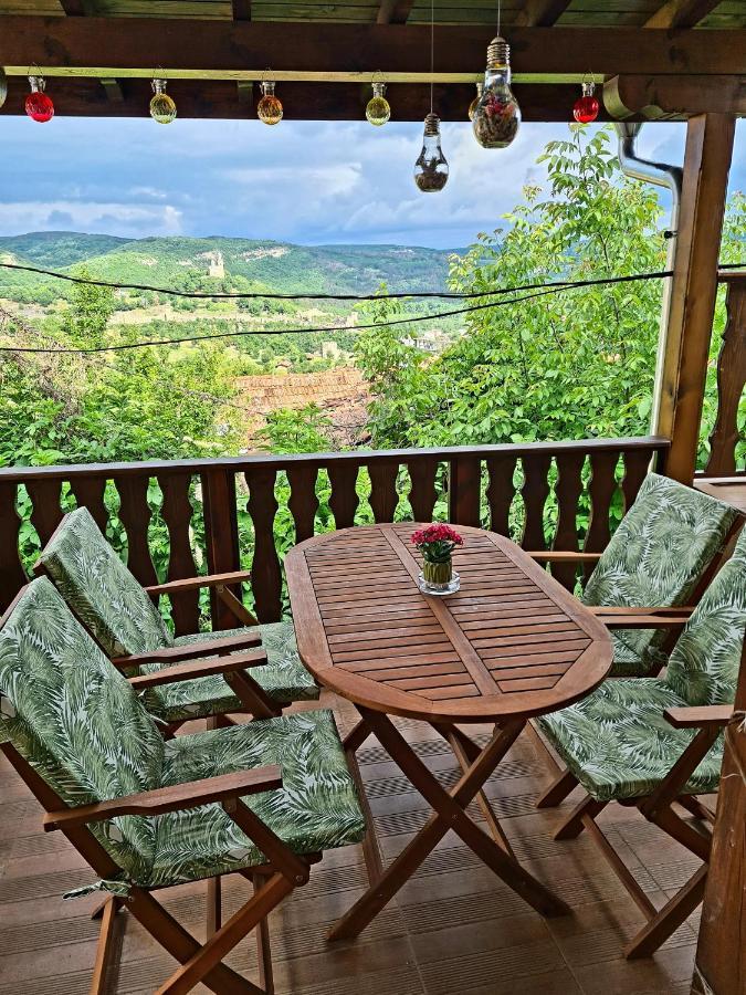 Arts Guest House -Beautiful villa for 6 persons Veliko Tarnovo Extérieur photo